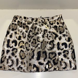 Animal printed mini skirt